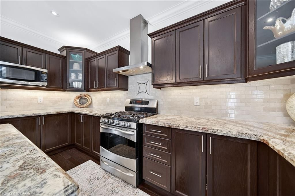 Single Family Residence for sale at 132 Grandell Drive, Ancaster, ON, L9K 0H7 - Meadowlands - MLS: 40809092