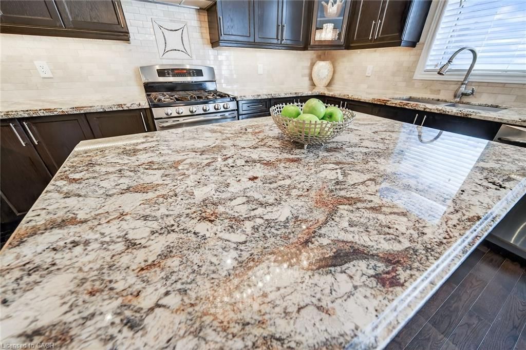 Single Family Residence for sale at 132 Grandell Drive, Ancaster, ON, L9K 0H7 - Meadowlands - MLS: 40809092