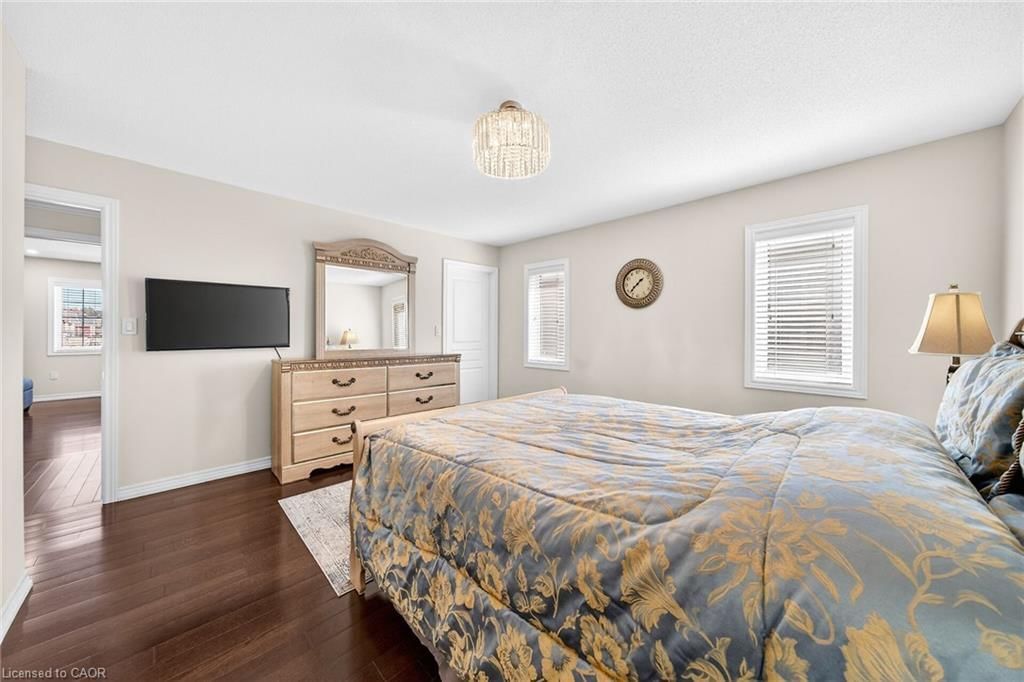 Single Family Residence for sale at 132 Grandell Drive, Ancaster, ON, L9K 0H7 - Meadowlands - MLS: 40809092