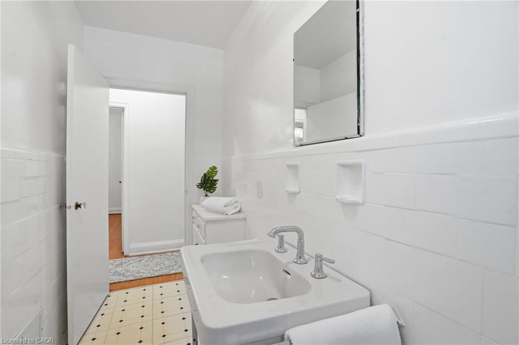 Single Family Residence for sale at 170 Dufferin Street, Hamilton, ON, L8S 3N7 - Westdale North - MLS: 40809151