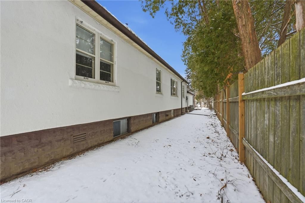 Single Family Residence for sale at 170 Dufferin Street, Hamilton, ON, L8S 3N7 - Westdale North - MLS: 40809151