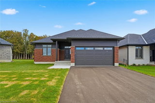 146 Vanrooy Trail