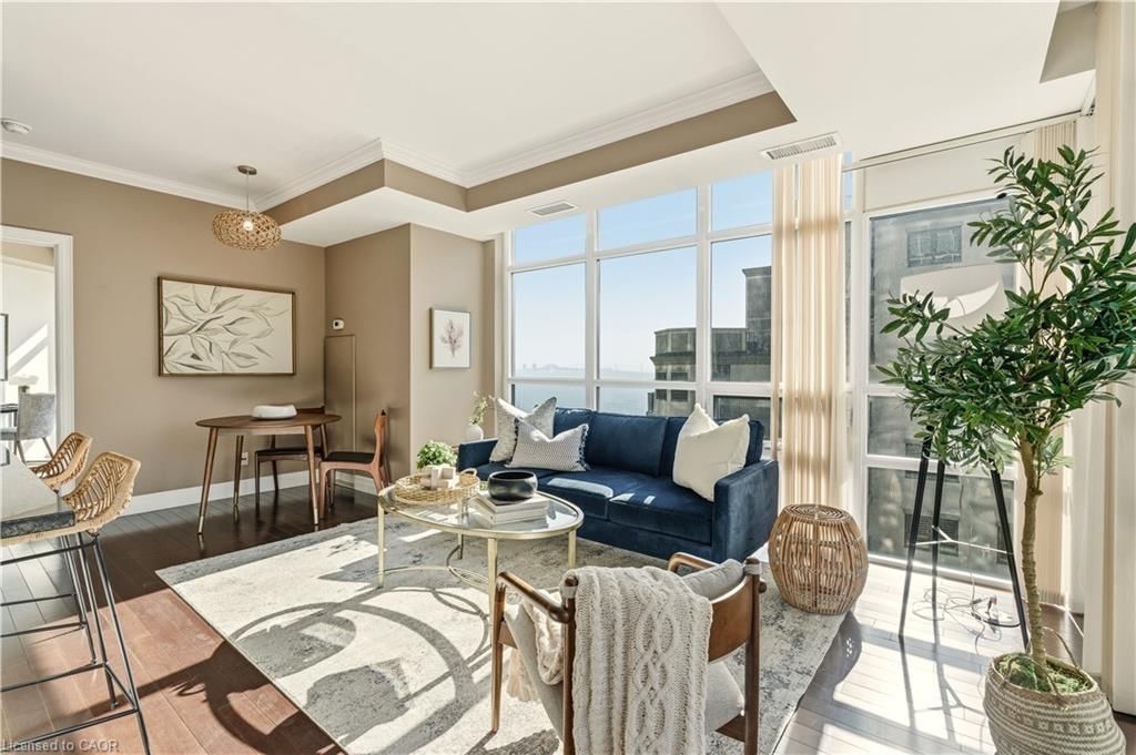 Condo/Apt Unit for sale at 804-360 Pearl Street, Burlington, ON, L7R 1E1 - Central - MLS: 40809258