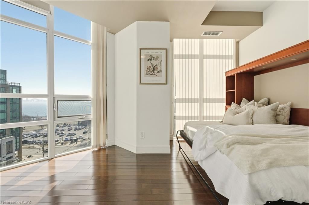 Condo/Apt Unit for sale at 804-360 Pearl Street, Burlington, ON, L7R 1E1 - Central - MLS: 40809258