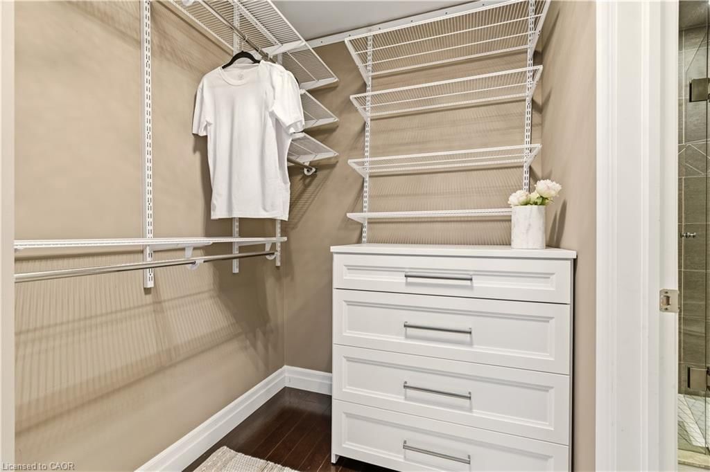 Condo/Apt Unit for sale at 804-360 Pearl Street, Burlington, ON, L7R 1E1 - Central - MLS: 40809258