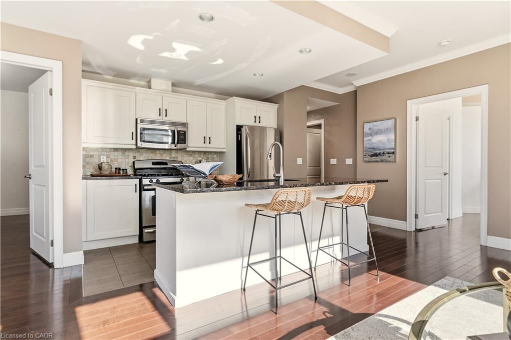 Condo/Apt Unit for sale at 804-360 Pearl Street, Burlington, ON, L7R 1E1 - Central - MLS: 40809258