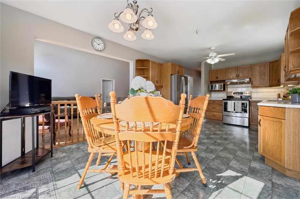 Single Family Residence for sale at 663 Heathcliffe Place, Waterloo, ON, N2T 2P3 - Westvale - MLS: 40809378