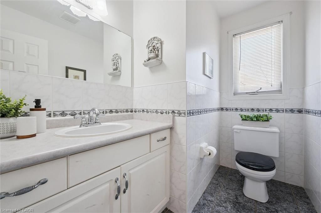 Single Family Residence for sale at 663 Heathcliffe Place, Waterloo, ON, N2T 2P3 - Westvale - MLS: 40809378