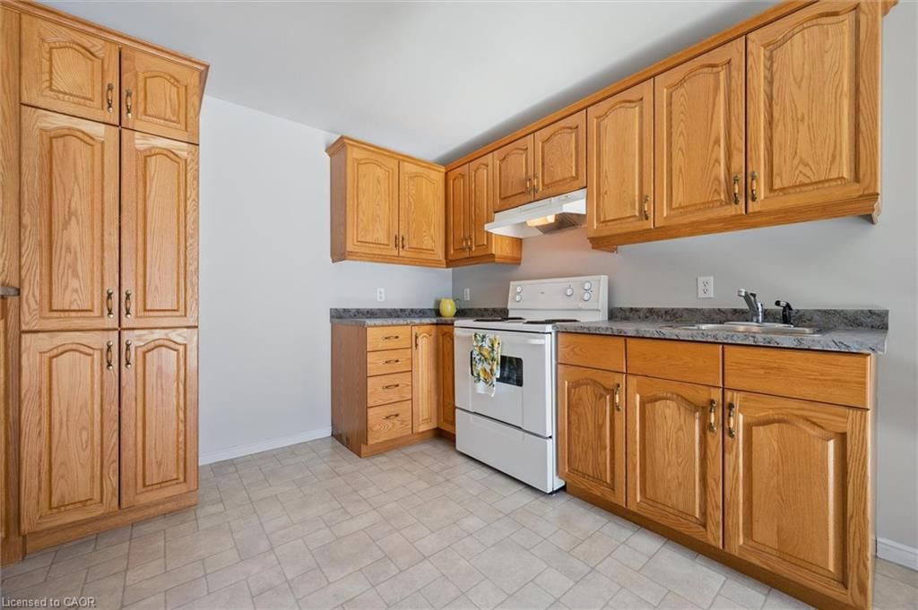 Single Family Residence for sale at 663 Heathcliffe Place, Waterloo, ON, N2T 2P3 - Westvale - MLS: 40809378