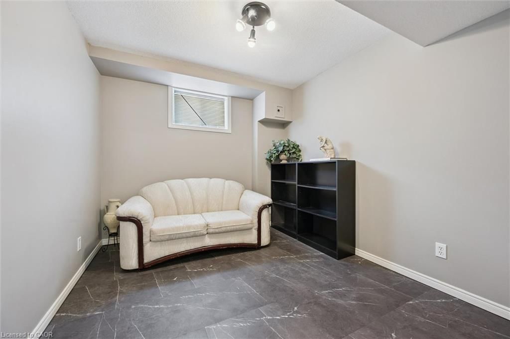 Single Family Residence for sale at 663 Heathcliffe Place, Waterloo, ON, N2T 2P3 - Westvale - MLS: 40809378