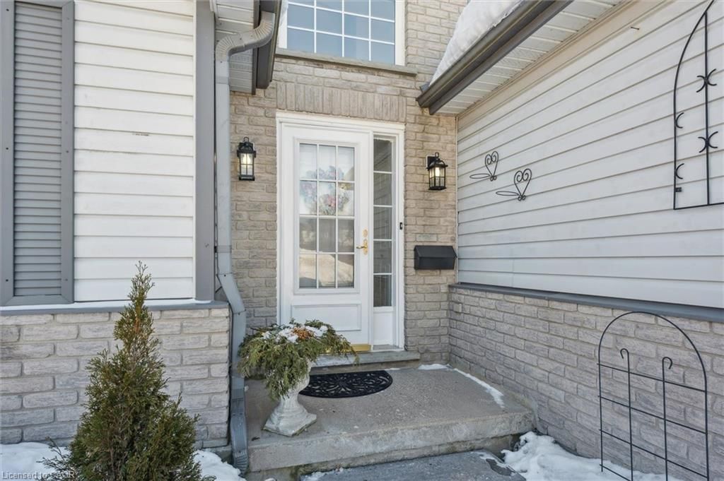 Single Family Residence for sale at 663 Heathcliffe Place, Waterloo, ON, N2T 2P3 - Westvale - MLS: 40809378