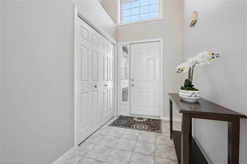 Single Family Residence for sale at 663 Heathcliffe Place, Waterloo, ON, N2T 2P3 - Westvale - MLS: 40809378