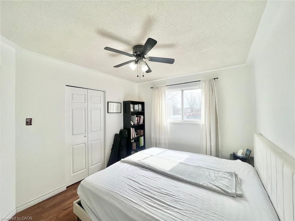 Single Family Residence for sale at 338 Fleming Drive, London, ON, N5V 4Y6 - East D - MLS: 40809393