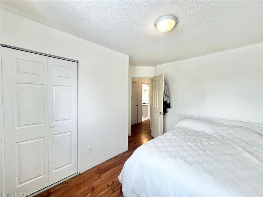 Single Family Residence for sale at 338 Fleming Drive, London, ON, N5V 4Y6 - East D - MLS: 40809393