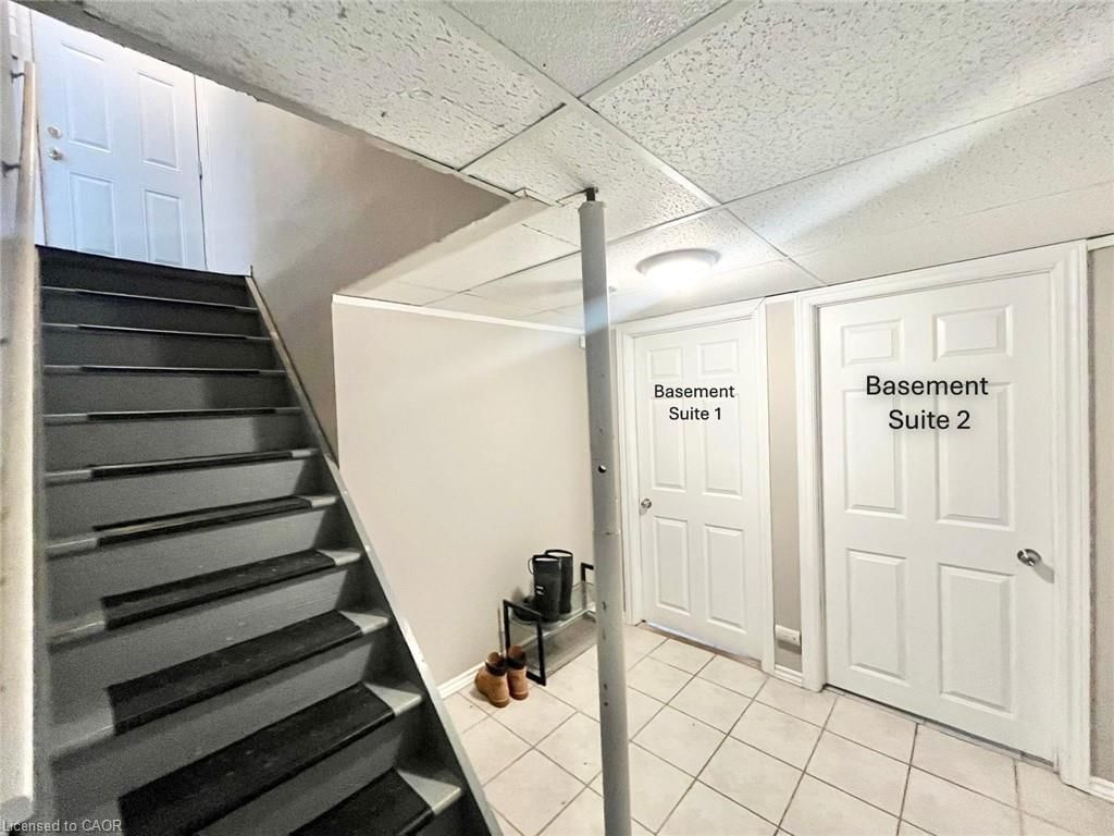 Single Family Residence for sale at 338 Fleming Drive, London, ON, N5V 4Y6 - East D - MLS: 40809393