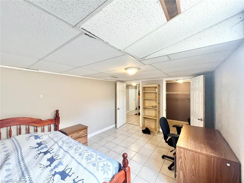 Single Family Residence for sale at 338 Fleming Drive, London, ON, N5V 4Y6 - East D - MLS: 40809393