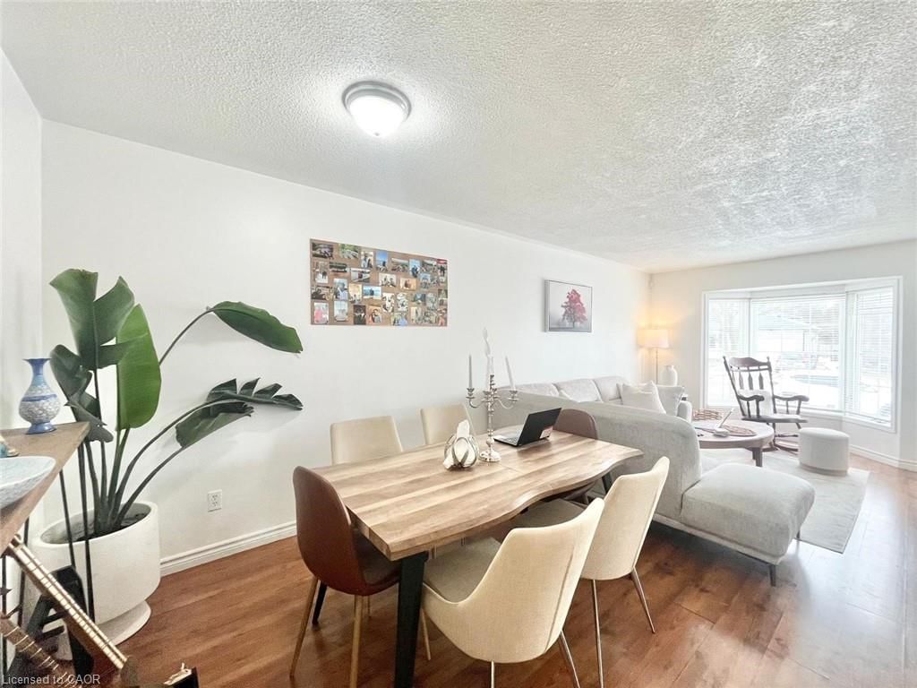 Single Family Residence for sale at 338 Fleming Drive, London, ON, N5V 4Y6 - East D - MLS: 40809393