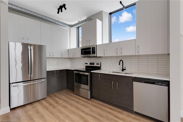 301 - 15 Main Street