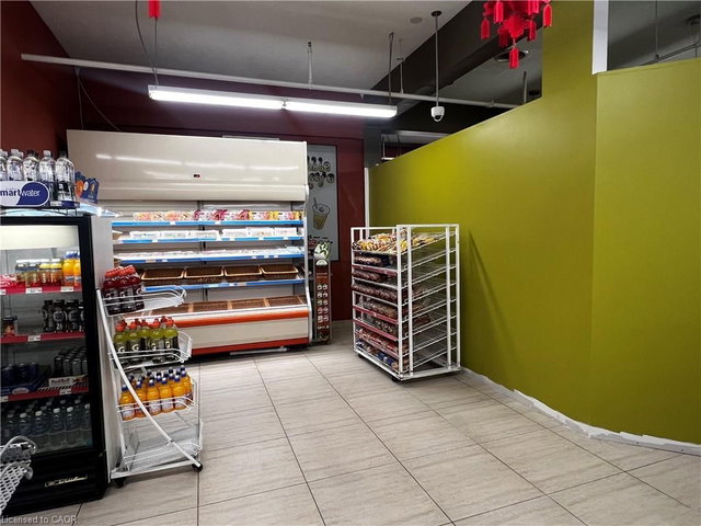 2 - 140 University Avenue W