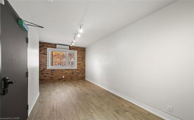 1 - 531 Runnymede Road