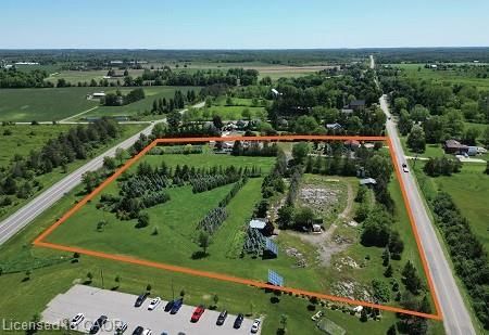 1292 Old Highway 8