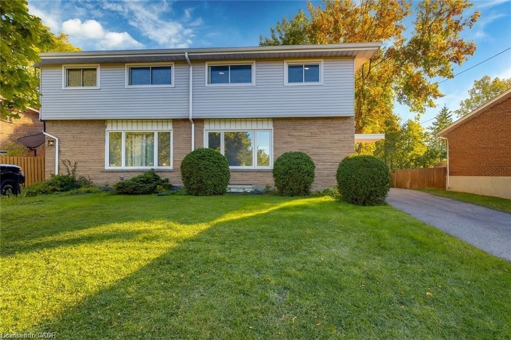 Single Family Residence for lease at 48 Luscombe Street, Hamilton, ON, L9A 2J8 - Greeningdon - MLS: 40810447