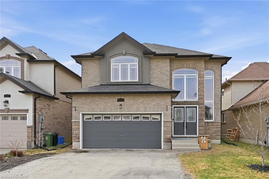 Single Family Residence for sale at 1334 Upper Paradise Road, Hamilton, ON, L9B 0C3 - Carpenter - MLS: 40810463