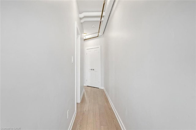 302 - 657 Barton Street E