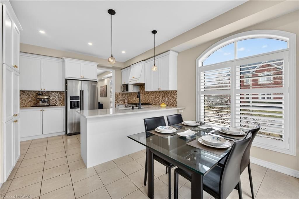 Single Family Residence for sale at 3 Grandell Drive, Ancaster, ON, L9K 0H2 - Meadowlands - MLS: 40810884