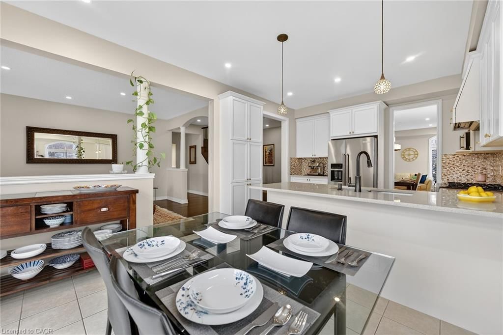 Single Family Residence for sale at 3 Grandell Drive, Ancaster, ON, L9K 0H2 - Meadowlands - MLS: 40810884