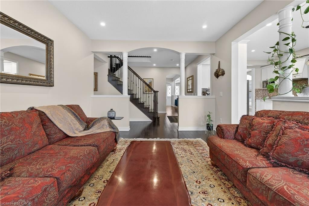 Single Family Residence for sale at 3 Grandell Drive, Ancaster, ON, L9K 0H2 - Meadowlands - MLS: 40810884