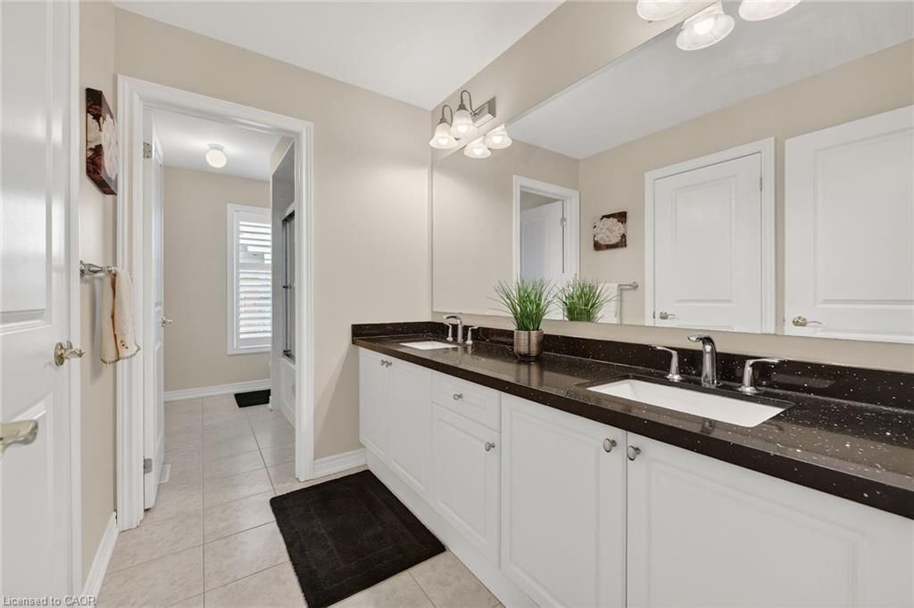 Single Family Residence for sale at 3 Grandell Drive, Ancaster, ON, L9K 0H2 - Meadowlands - MLS: 40810884