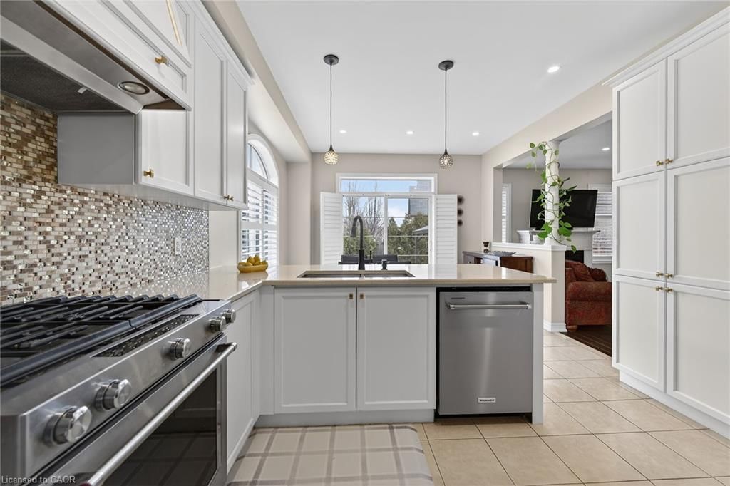 Single Family Residence for sale at 3 Grandell Drive, Ancaster, ON, L9K 0H2 - Meadowlands - MLS: 40810884