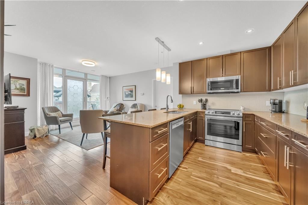 Condo/Apt Unit sold at 214-188 King Street, Waterloo, ON, N2J 0C6 - Uptown Waterloo/Westmount - MLS: 40810903