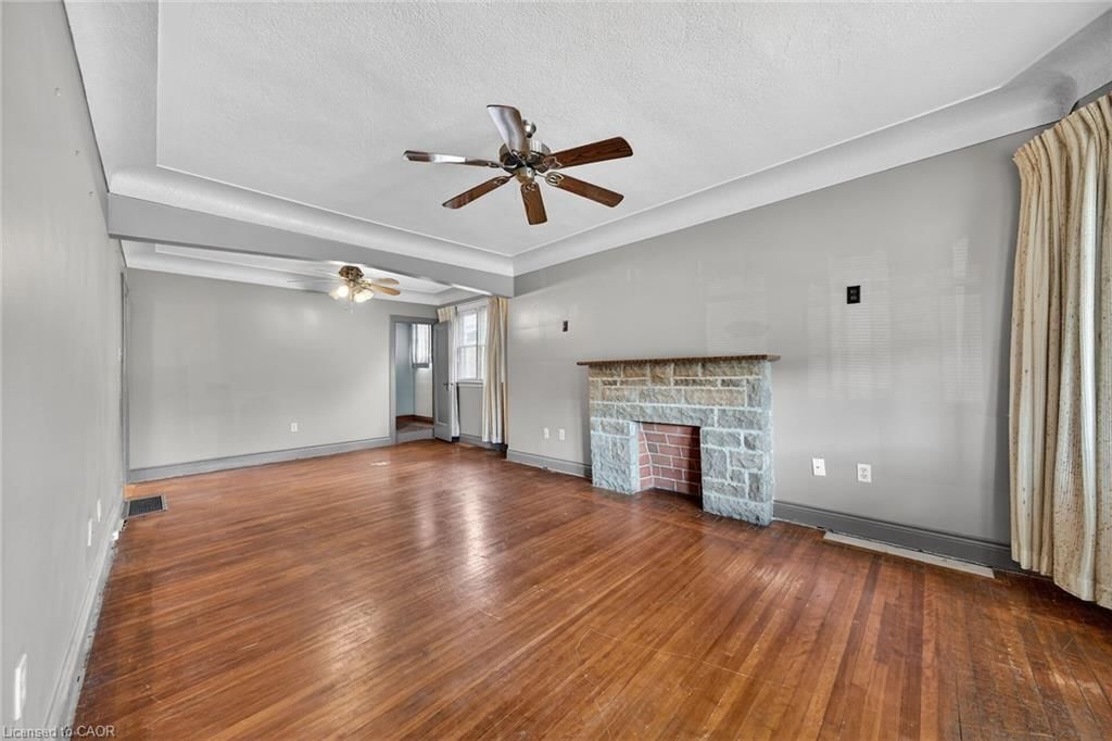 Single Family Residence for sale at 210 Huxley Avenue, Hamilton, ON, L8K 2R3 - Delta - MLS: 40811007