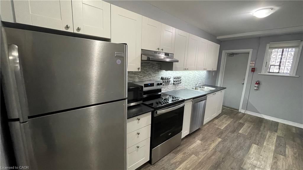 Condo/Apt Unit for lease at 15-468 Main Street, Hamilton, ON, L8N 1K6 - Stinson - MLS: 40811272