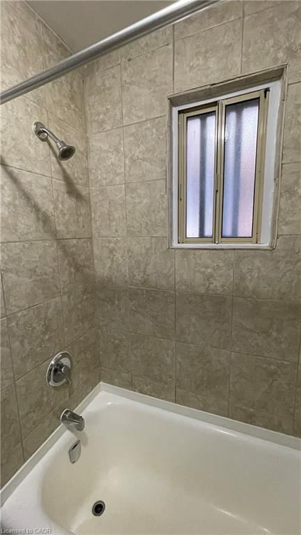 Condo/Apt Unit for lease at 15-468 Main Street, Hamilton, ON, L8N 1K6 - Stinson - MLS: 40811272