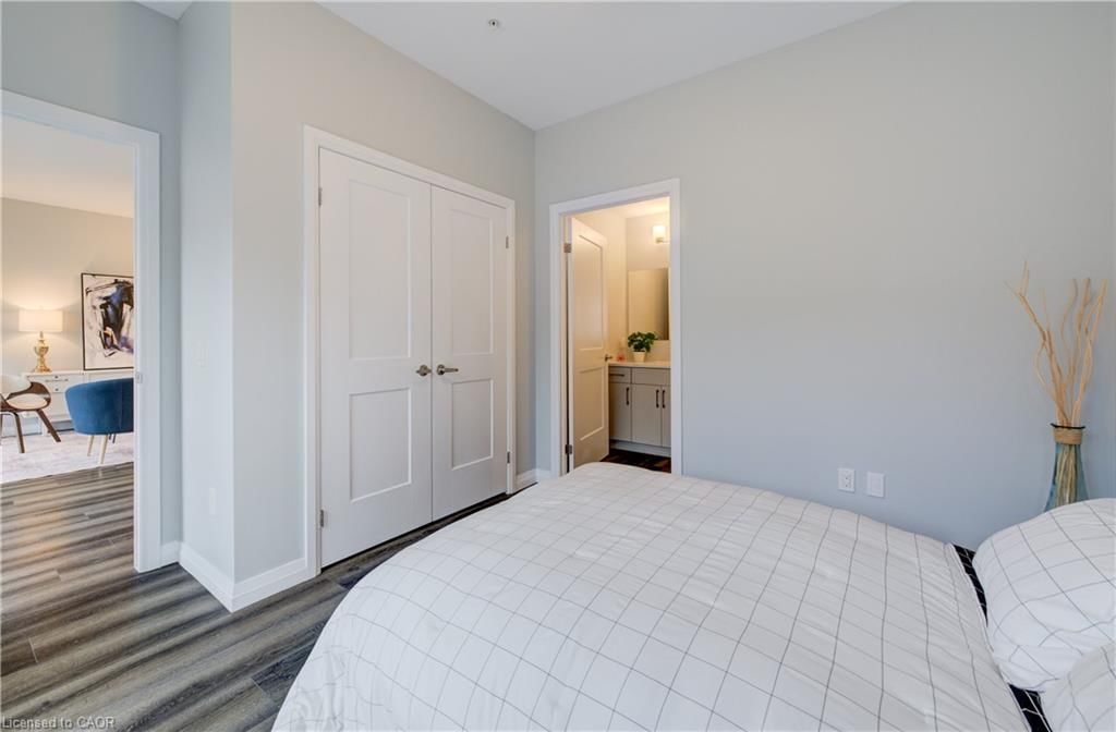 Condo/Apt Unit for sale at 201-60 Charles Street, Kitchener, ON, N2G 0C9 - Downtown Kitchener/West Ward - MLS: 40811279