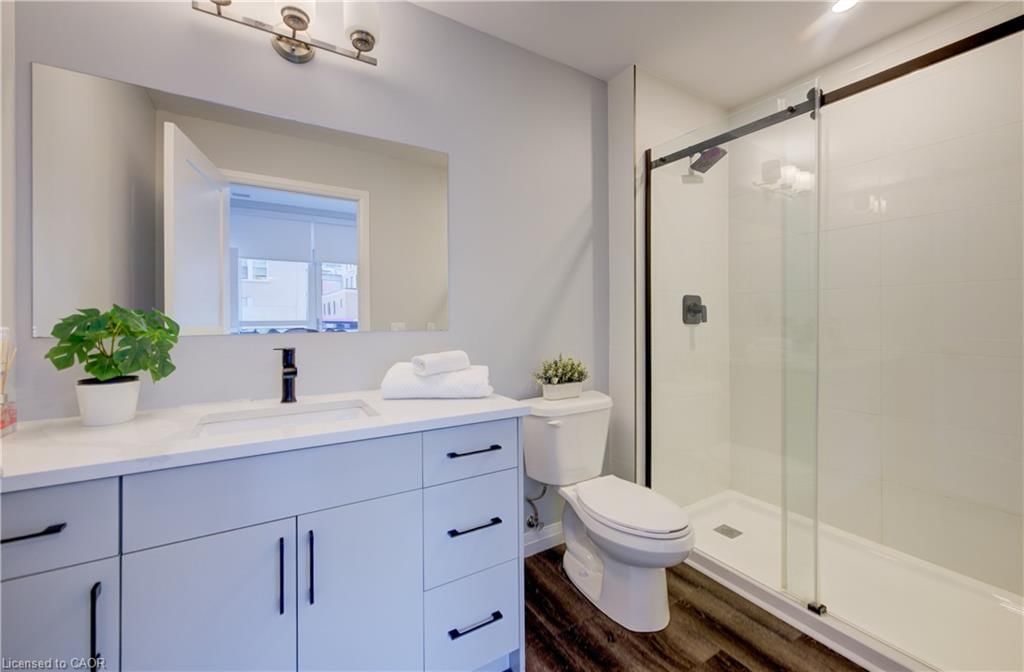 Condo/Apt Unit for sale at 201-60 Charles Street, Kitchener, ON, N2G 0C9 - Downtown Kitchener/West Ward - MLS: 40811279