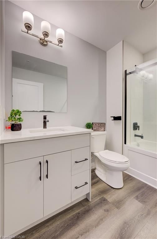 Condo/Apt Unit for sale at 201-60 Charles Street, Kitchener, ON, N2G 0C9 - Downtown Kitchener/West Ward - MLS: 40811279