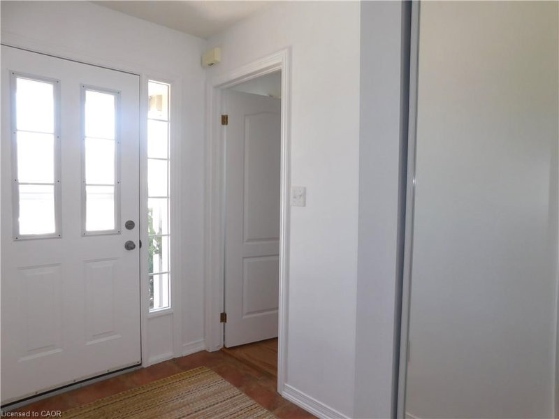 15 - 24 Kenyon Crescent