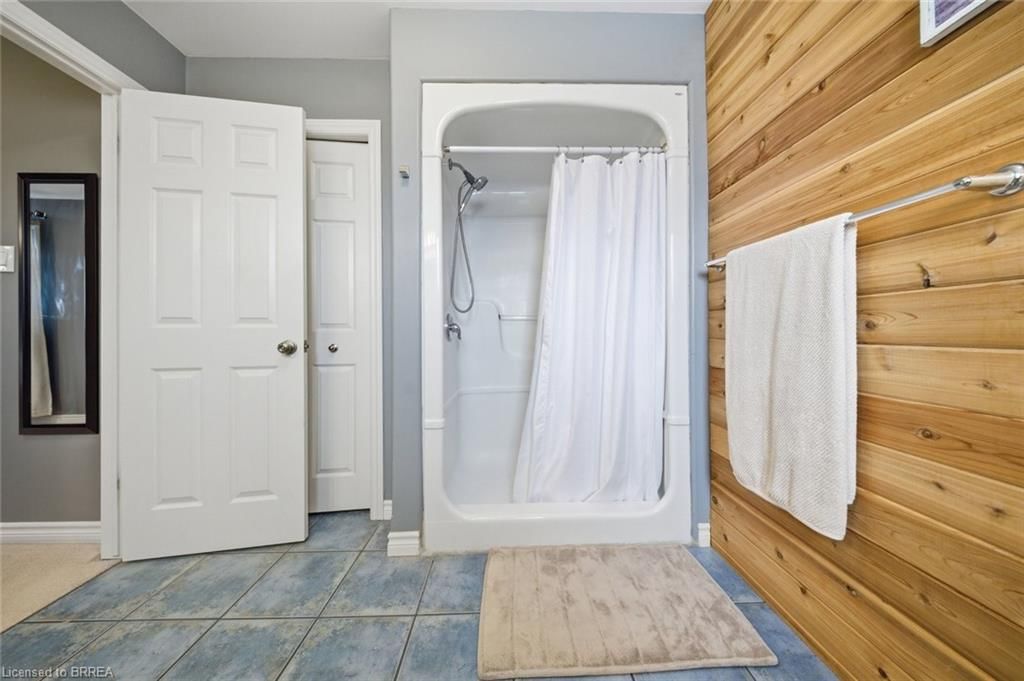 Single Family Residence for sale at 40 Mission Road, Brantford, ON, N3S 0A3 - Mission Estates - MLS: 40811695