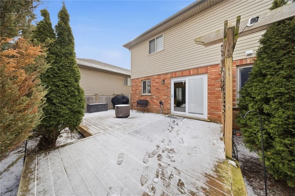 Single Family Residence for sale at 40 Mission Road, Brantford, ON, N3S 0A3 - Mission Estates - MLS: 40811695