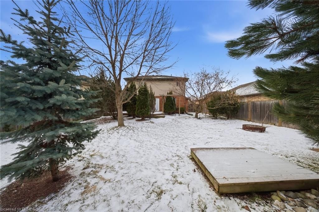 Single Family Residence for sale at 40 Mission Road, Brantford, ON, N3S 0A3 - Mission Estates - MLS: 40811695