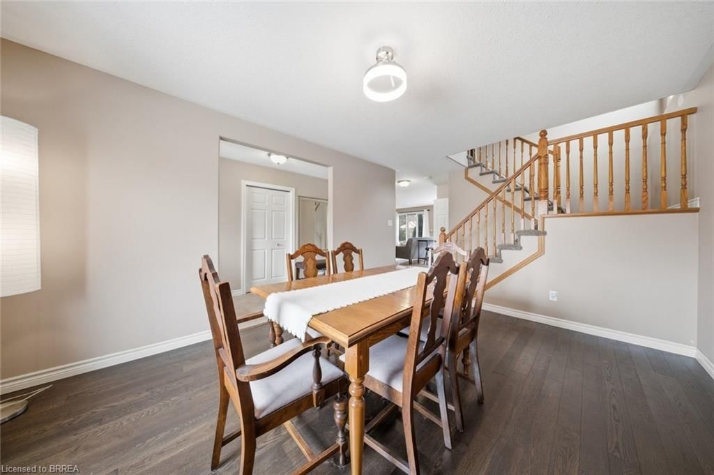 Single Family Residence for sale at 40 Mission Road, Brantford, ON, N3S 0A3 - Mission Estates - MLS: 40811695