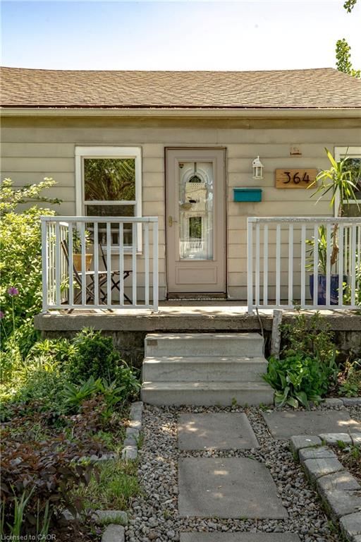 364 Tragina Avenue N