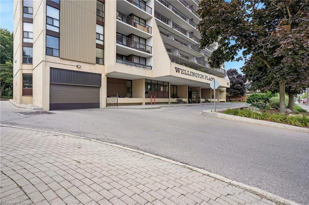 503-81 Church Street, Kitchener, view 3