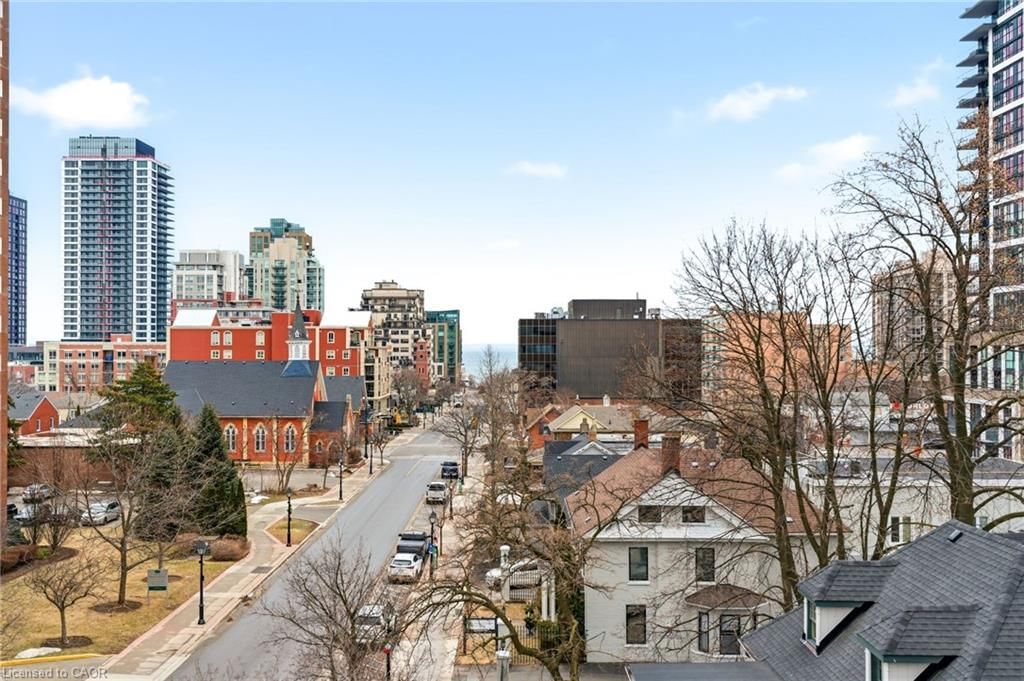Condo/Apt Unit for sale at 503-2025 Maria Street, Burlington, ON, L7R 0E9 - Central - MLS: 40812283
