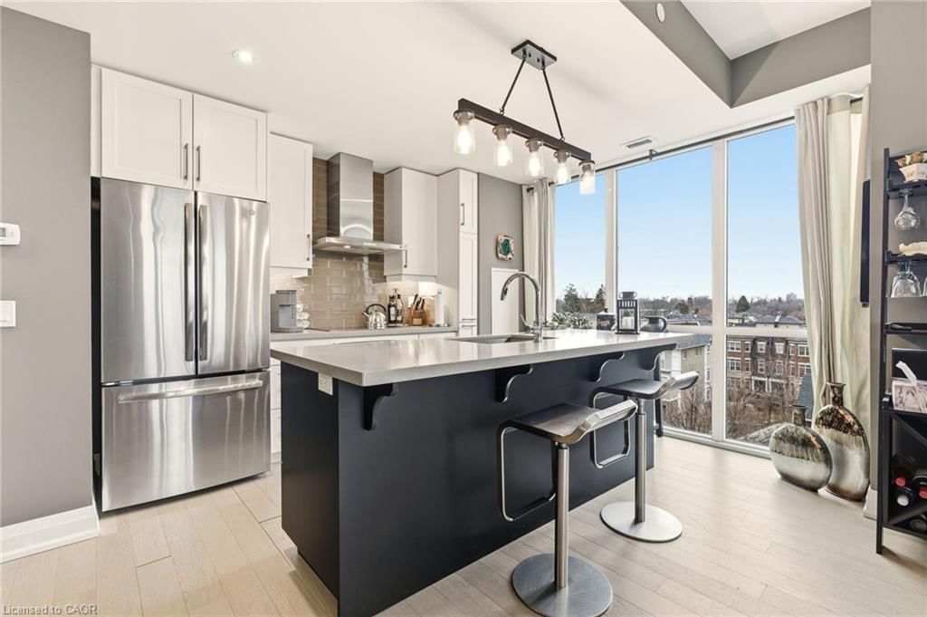 Condo/Apt Unit for sale at 503-2025 Maria Street, Burlington, ON, L7R 0E9 - Central - MLS: 40812283