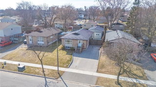 136 Woodlawn Ave Avenue